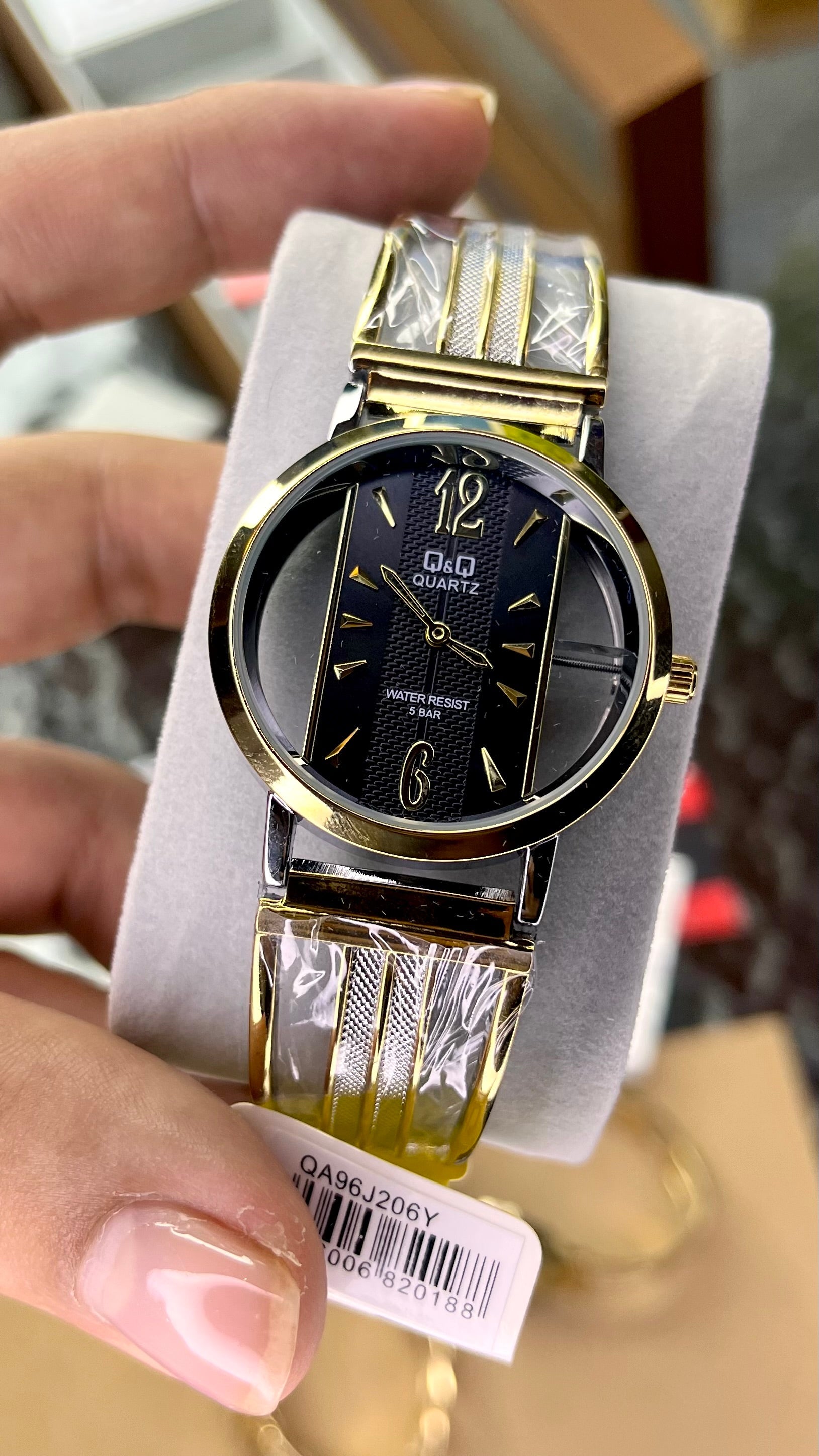 QyQ ORIGINAL ESQUELETO PARA HOMBRE REF-BN