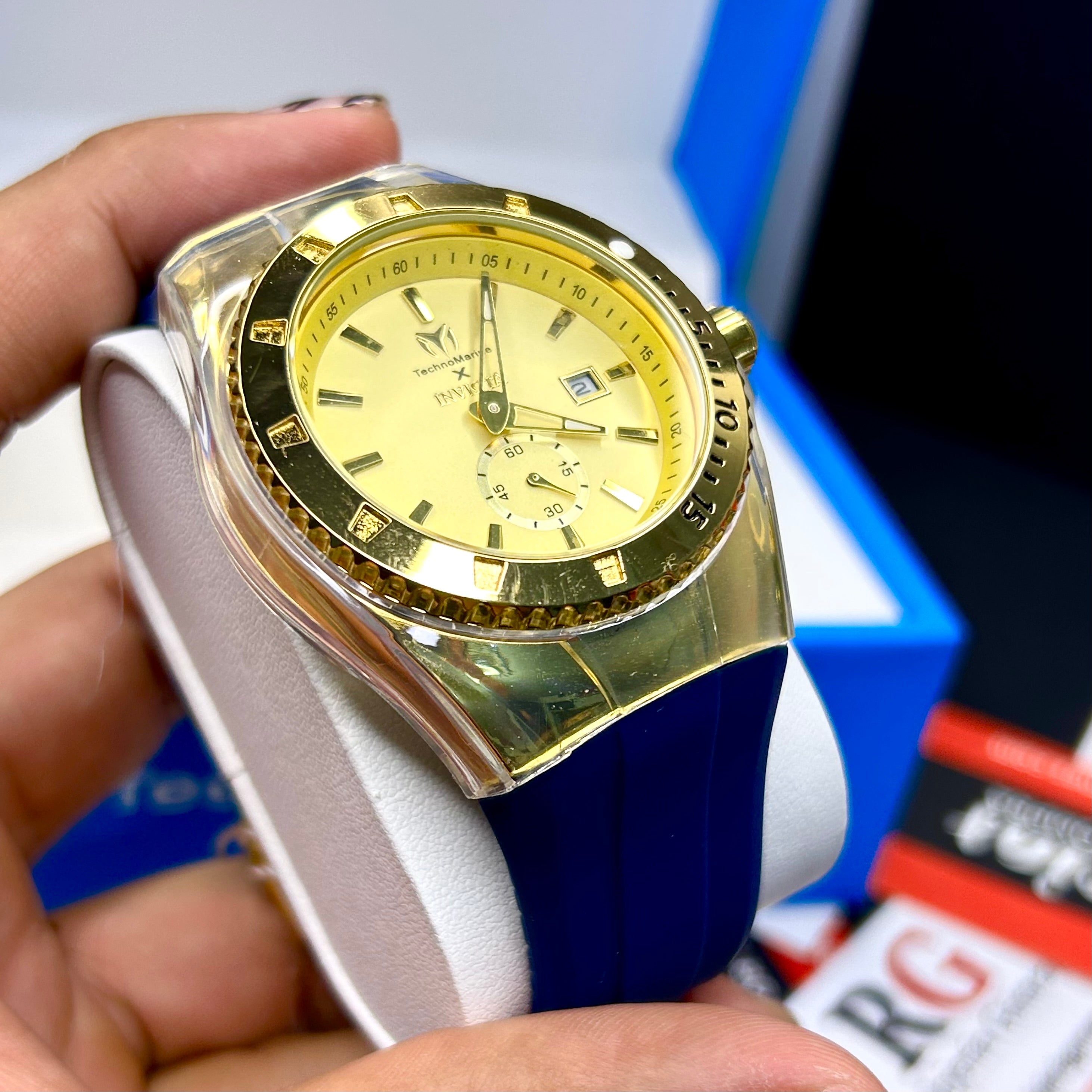 PAREJA INVICTA x TECHNOMARINE  REF-AD