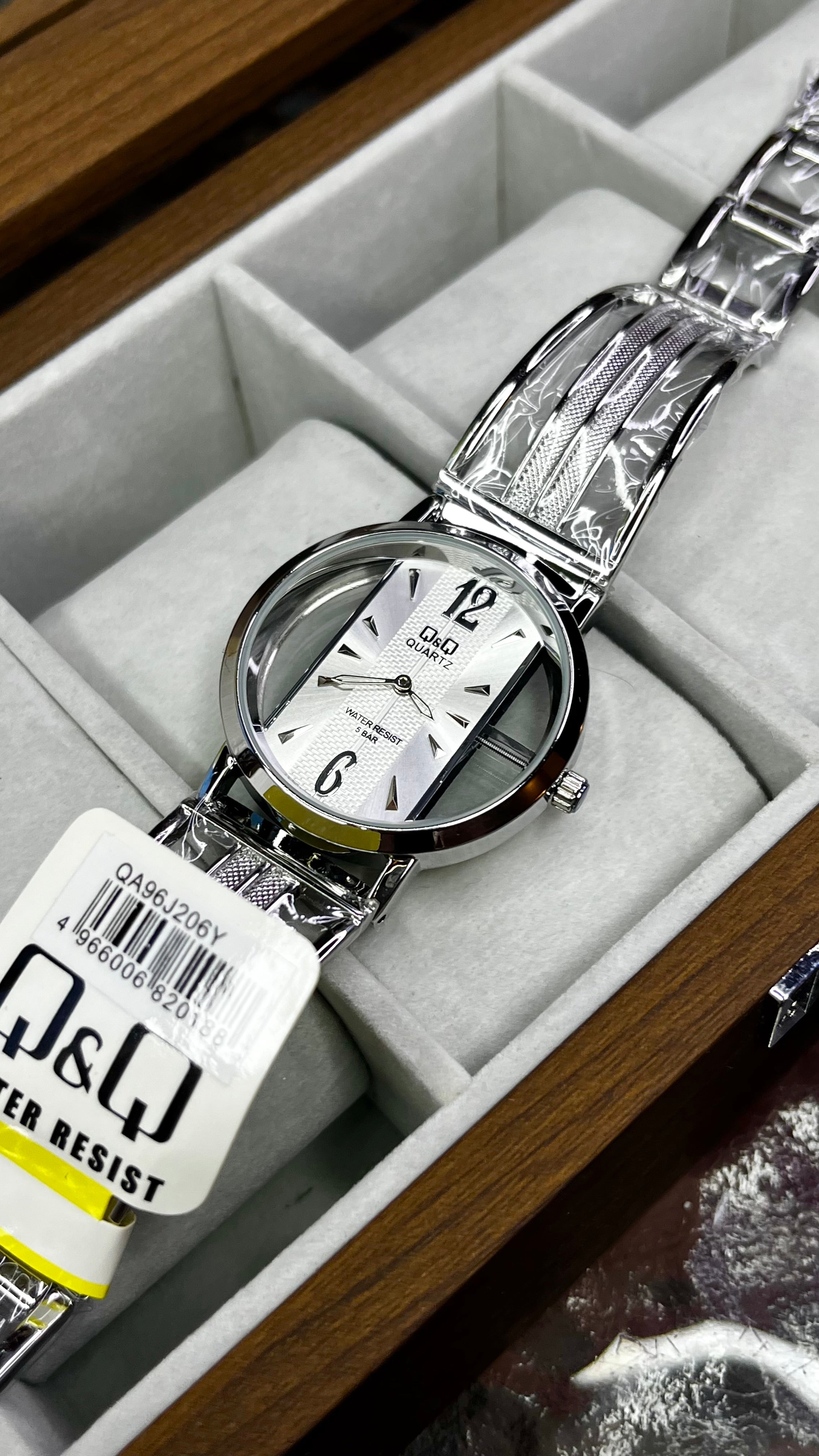 QyQ ORIGINAL ESQUELETO PARA HOMBRE REF-PB