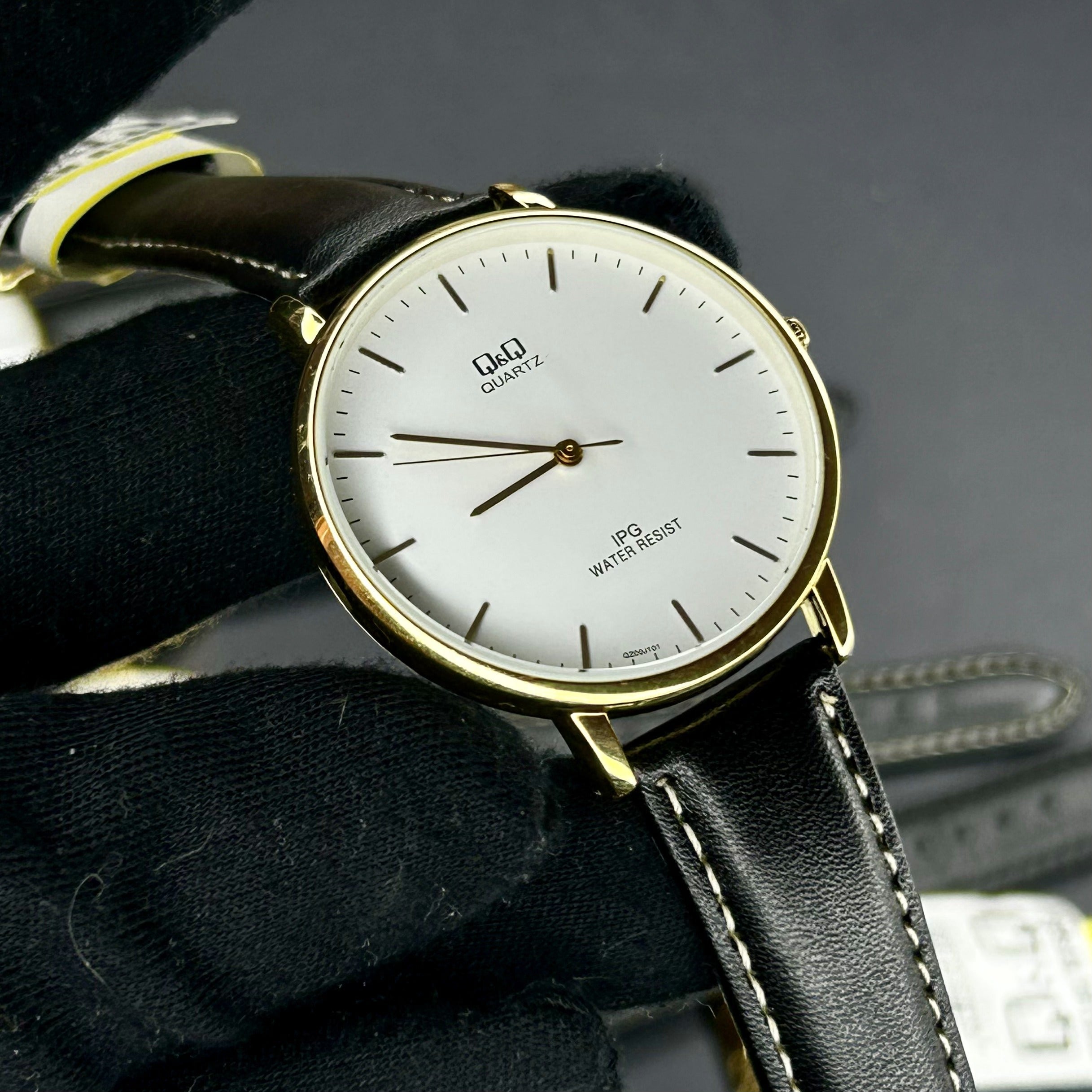 QyQ ORIGINAL PARA HOMBRE REF-QZ00J101Y